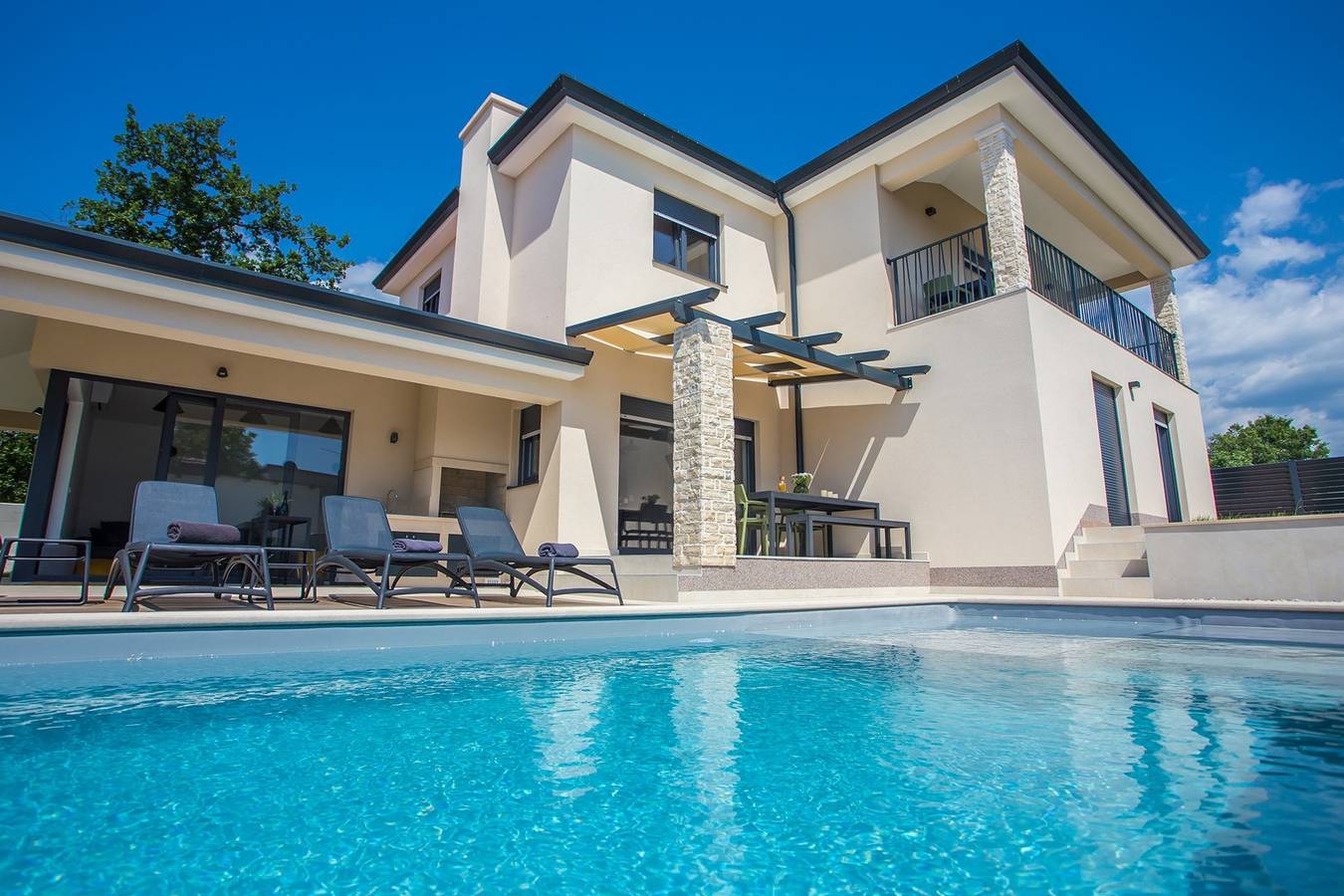 Villa Mia mit Pool in Kosinozici, Porec und Umgebung