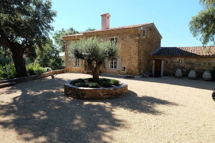 Villa pour 8 personnes, avec jardin à La Garde-Freinet