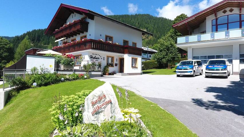 Hütte für 3 Personen, mit Ausblick und Garten sowie Terrasse in Dachstein