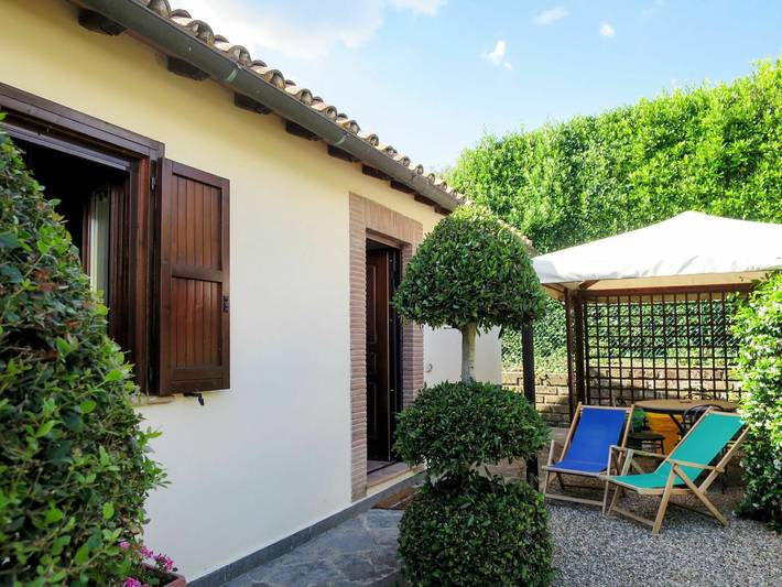 Agriturismo per 4 persone, con piscina e giardino, con animali domestici nel Lazio