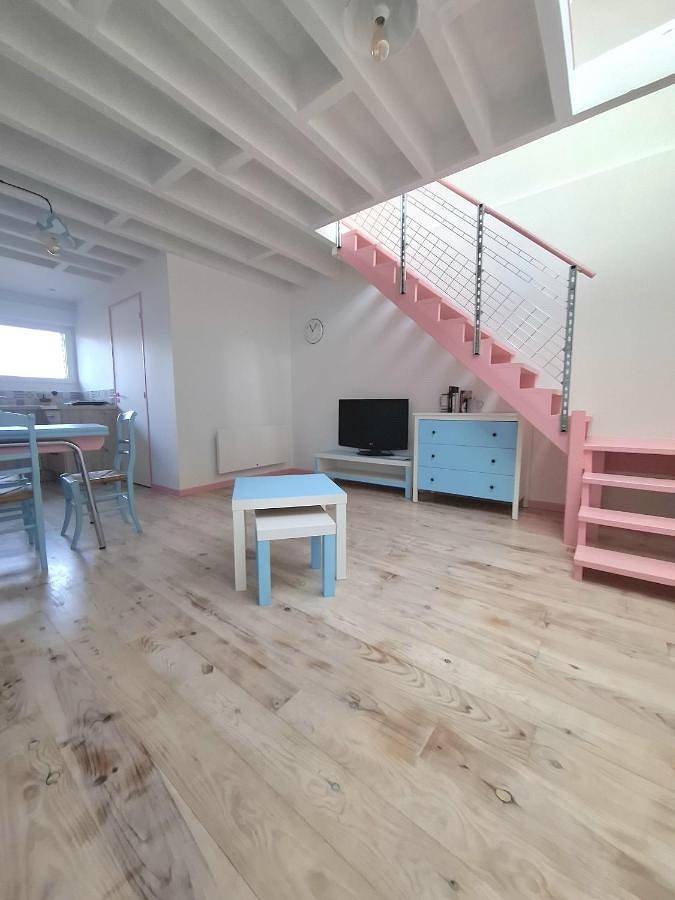 Gîte pour 4 personnes, avec jardin dans Graincourt-lès-Havrincourt