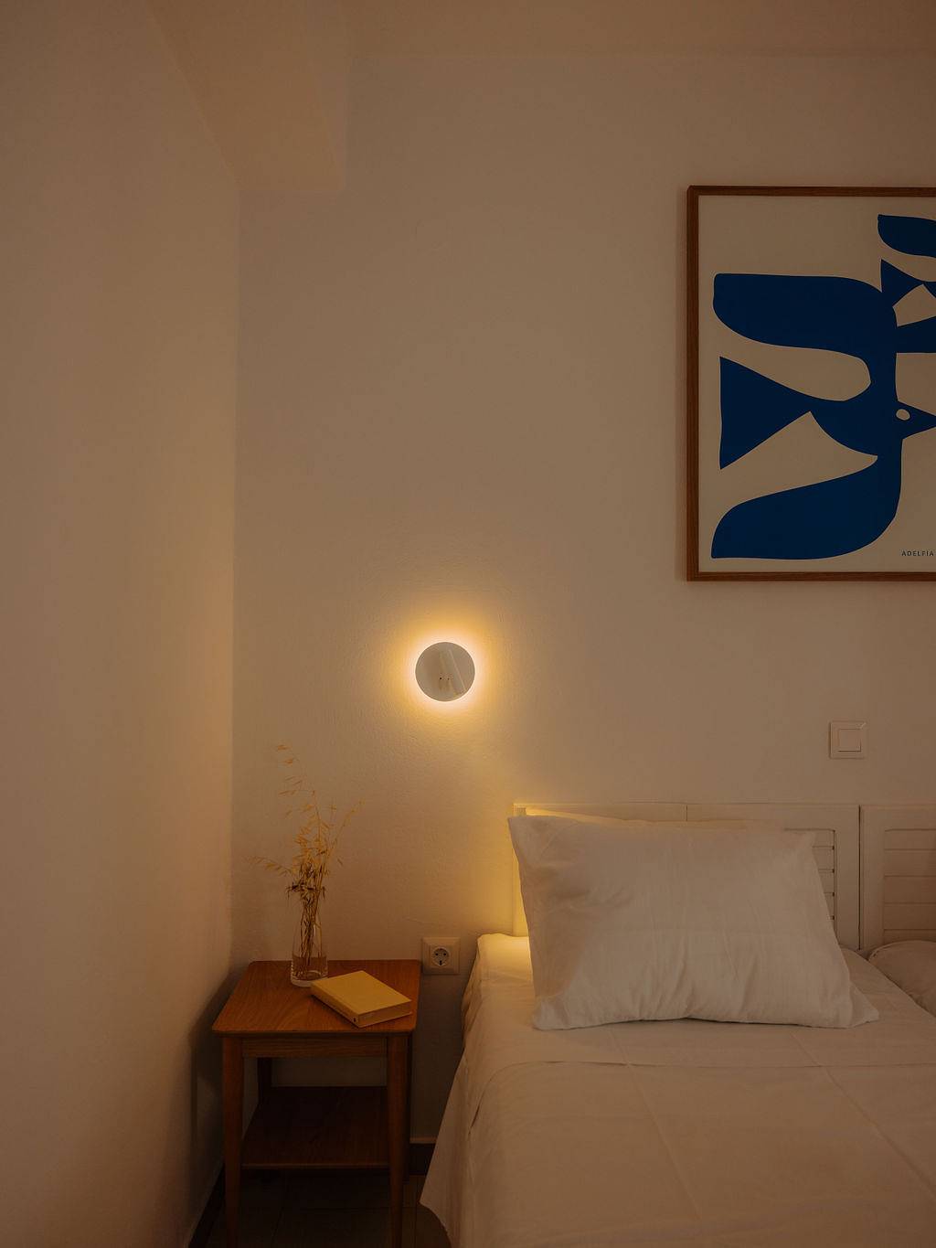 Entire studio, Studio Apartment '2' with Private Terrace, Wi-Fi and Air Conditioning in Parikiá, Paros