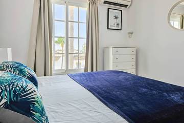 Apartment for 4 People in La Cala de Mijas Centre, Mijas, Photo 1