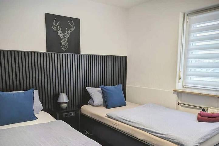 Ganze Wohnung, Ferienwohnung Morgentau - Ihr Zuhause auf Zeit- in Germersheim, Rheinebene