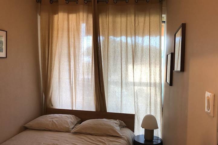 Gîte pour 4 personnes, avec terrasse et jardin dans Plage de Sagone - 2