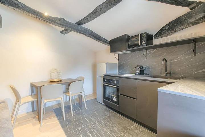 Gîte pour 4 personnes à La Tour-de-Salvagny - 3