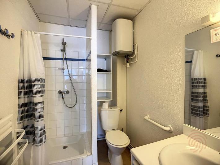 Gîte pour 2 personnes, avec balcon, animaux acceptés dans Office De Tourisme De Lamalou Les Bains - 2