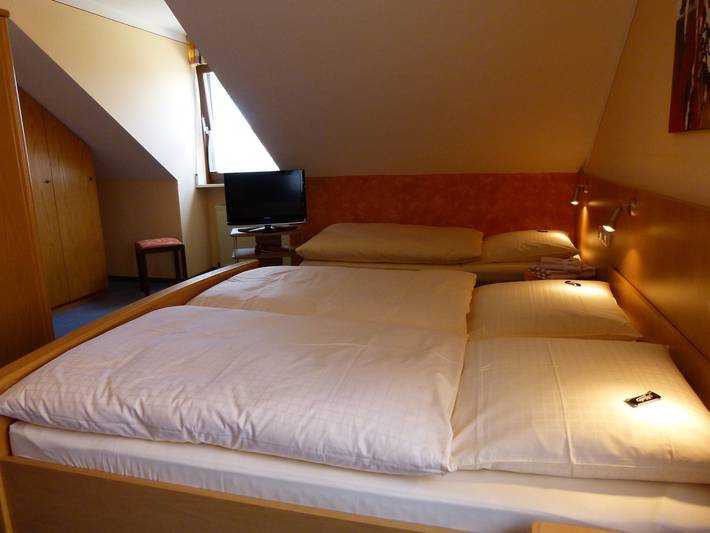 Pension für 3 Personen, mit Balkon/Terrasse in Muhr am See - 4