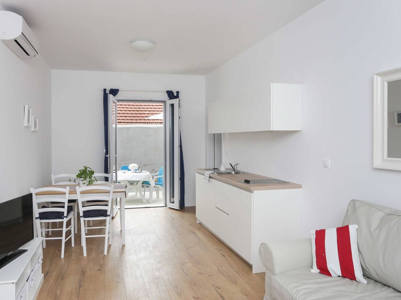 Apartamento entero, Apartments Villa Karmen - Comfort One-Bedroom Apartment with Terrace (Marine) in Dubrovnik, Grad Dubrovnik