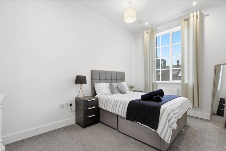 Apartamento vacacional entero, Apartment Sleeps 2 with Parking in Chelmsford, Essex