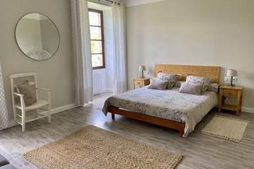 Chambre d’hôte pour 2 personnes, avec piscine et jardin à Gramat