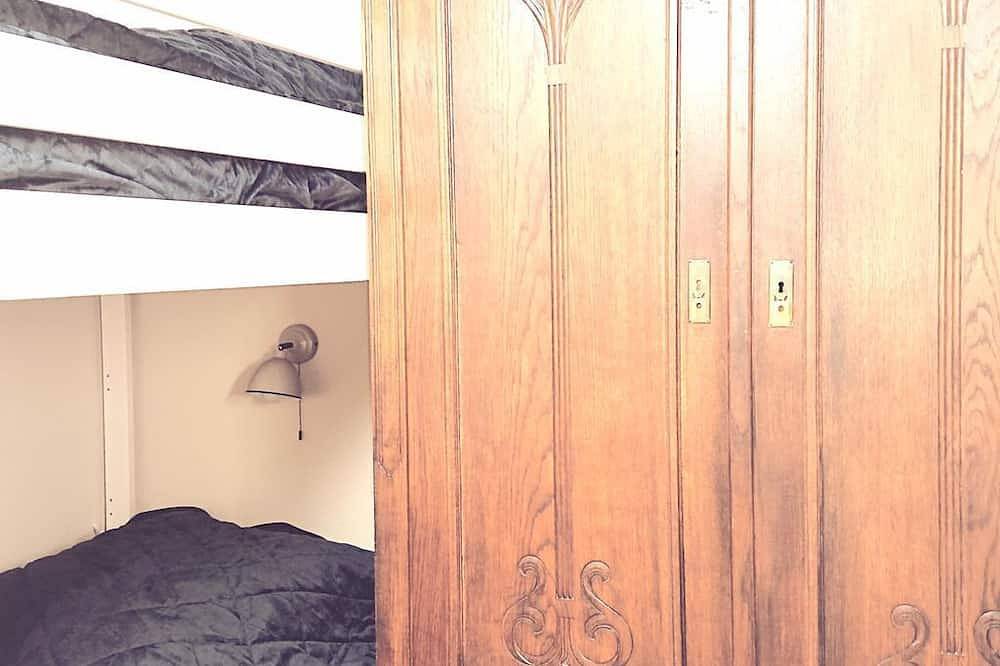 Ganze Wohnung, Ferienwohnung Charlie Chaplin - Villa Weißbach - Haus Hilda in Flöha, Chemnitz und Umgebung