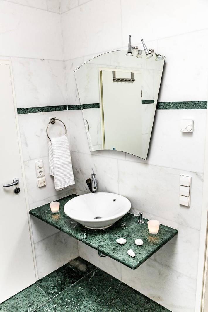 Ferienwohnung für 4 Personen, mit Ausblick und Pool sowie Garten und Sauna in Dreiländereck - 3