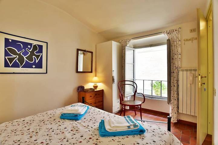 Appartamento intero, Palazzo Alavolini-the Loft Suite. Historic center.10 minutes walking to the sea. in Fano (Italia), Fano (Comune)