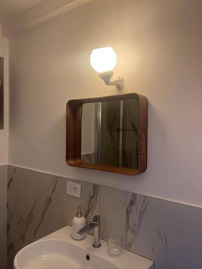 Maison d’hôte pour 2 personnes, avec jardin ainsi que vue et terrasse à Legnano - 2