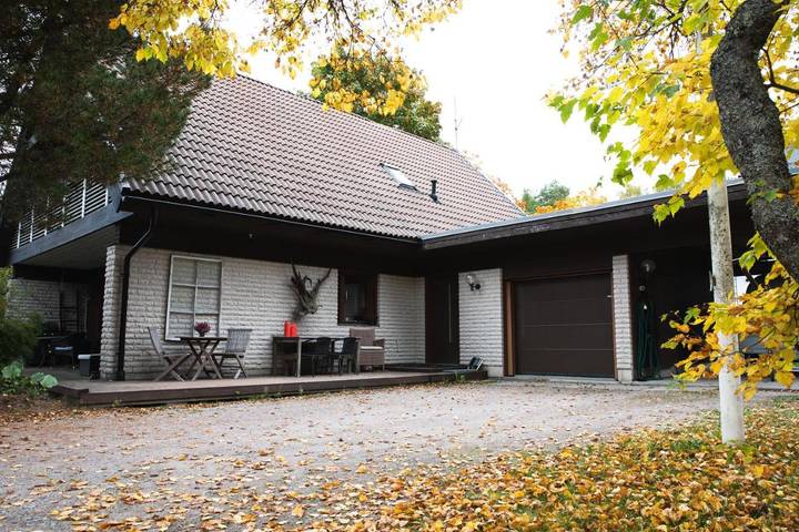 Gîte pour 14 personnes, avec jacuzzi ainsi que jardin et sauna à Espoo - 3