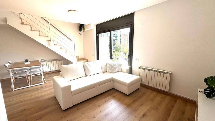 Apartamento de vacaciones para 3 personas, con jardín y vistas - 1