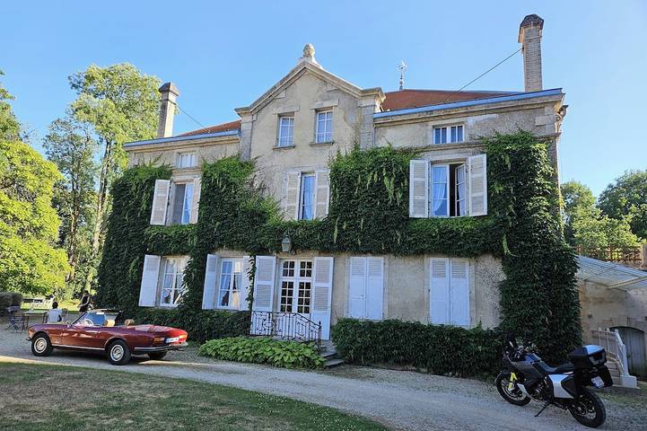 Location de vacances pour 14 personnes dans Rachecourt-Suzémont