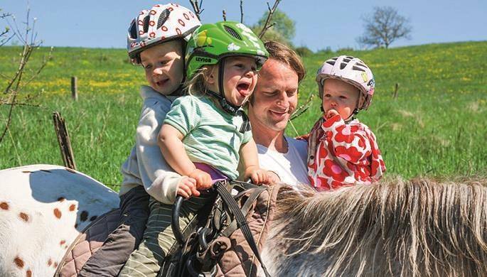 Bauernhaus für 6 Personen, mit Garten und Terrasse, mit Haustier in der Eifel - 2