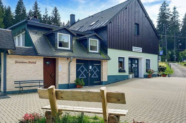 Ferienwohnung für 11 Personen, mit Garten - 1