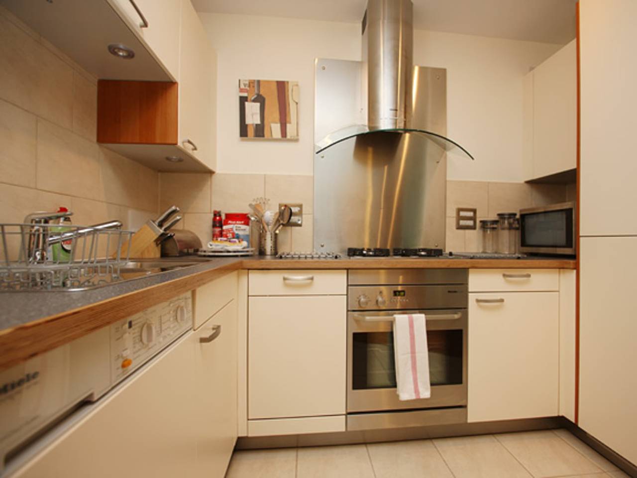 Entire apartment, Marina Secret - with Free Parking in Poole, Poole Harbour