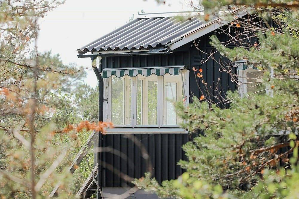 Idyllisches Ferienhaus mit herrlicher Aussicht auf Älgö in Nacka, Stockholmer Schärengarten