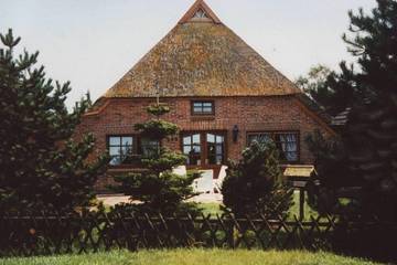 Ferienhaus für 4 Personen, mit Terrasse in Jade