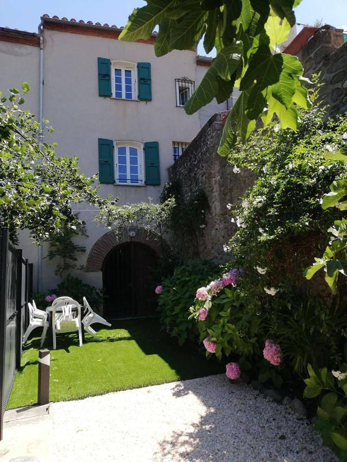 Appartement entier, Gîte de charme la belle histoire in Prades, Région de Prades