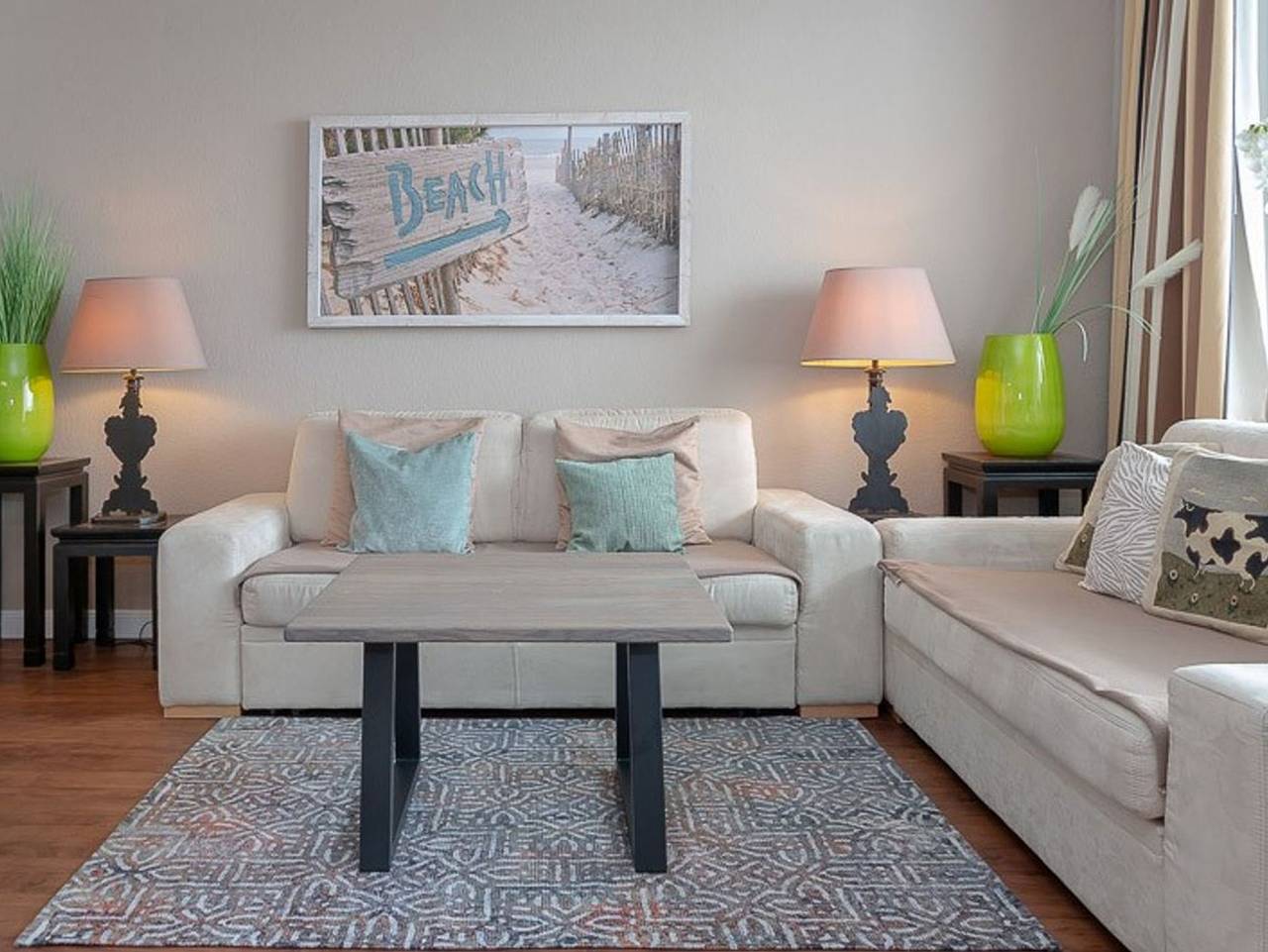 Ganze Ferienwohnung, Dwarslöper 2 - 2 Zimmerwohnung am Strand - Hervorragender Meerblick aus der 5. Etage in Westerland, Sylt (Gemeinde)