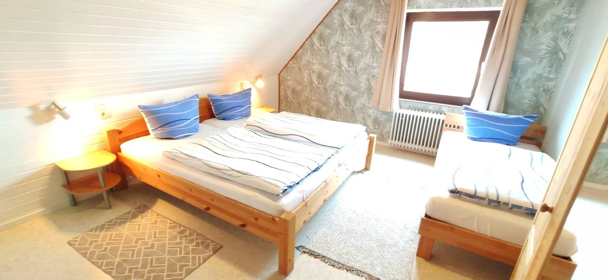 Ganze Ferienwohnung, Gästehaus Zur alten Post Wohnung Ost in Dornumergrode, Dornum