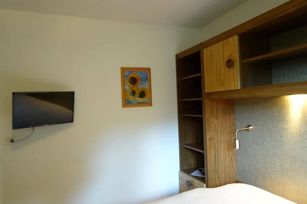 Ganze Wohnung, Schöne Walliser Ferienwohnung mit Aussicht in Ernen in Ernen, Aletsch Arena