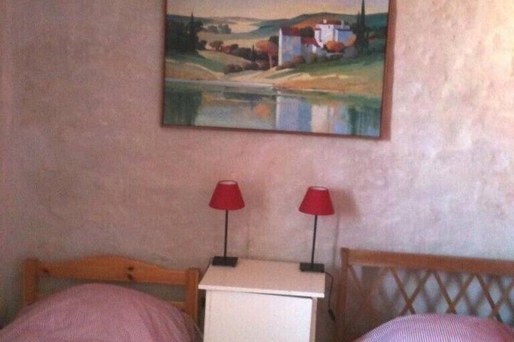 Location de vacances pour 10 personnes, avec terrasse et jardin à Angles - 4