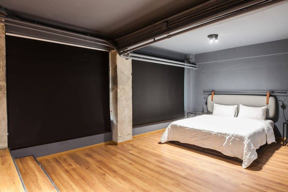 Entire apartment, Trendy Industrial Apt next to Museum of Acropolis in Neos Kosmos, Athens