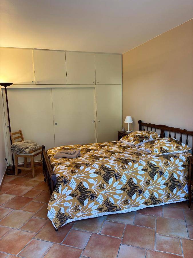 Double Room in Beaune-la-Rolande, Région de Pithiviers