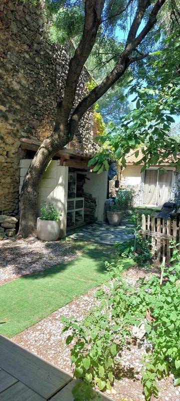Gîte pour 4 personnes, avec terrasse ainsi que jardin et vue à Fabrègues