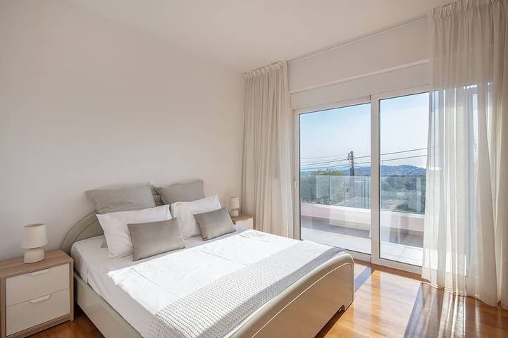 Athens Riviera/ Panoramic Villa I Lagonissi/Peaceful/Sea View/Beaches in Kalyvia Thorikou, Côte est de la région de l'Attique
