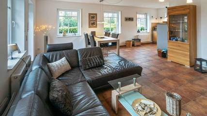 Ferienhaus für 4 Personen, mit Garten in Dornumergrode