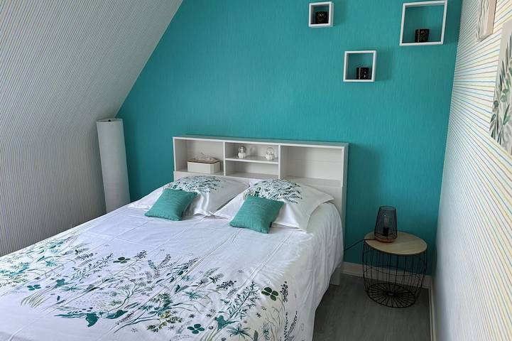 Location de vacances pour 8 personnes, avec jardin et terrasse, animaux acceptés à Plouégat-Guérand - 4