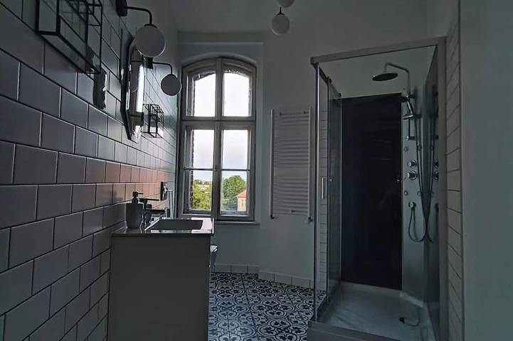 Ganze Wohnung, Queen- Boutique apartment in a water tower in the first capital of Poland in Gnesen, Großpolen