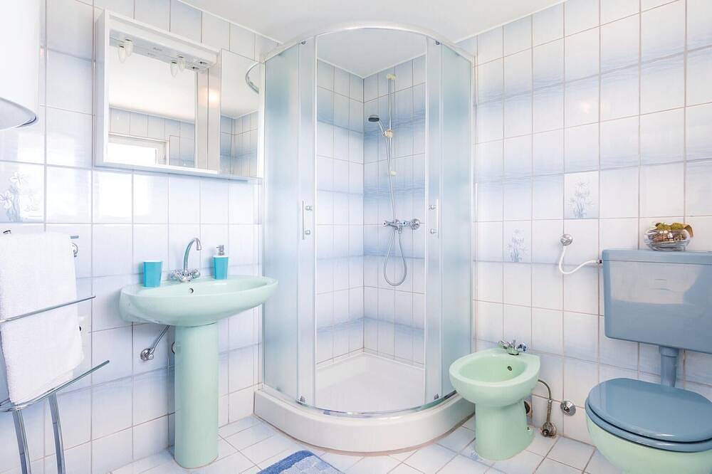 Magnifique maison à Trget in Raša, Côte Est de l'Istrie