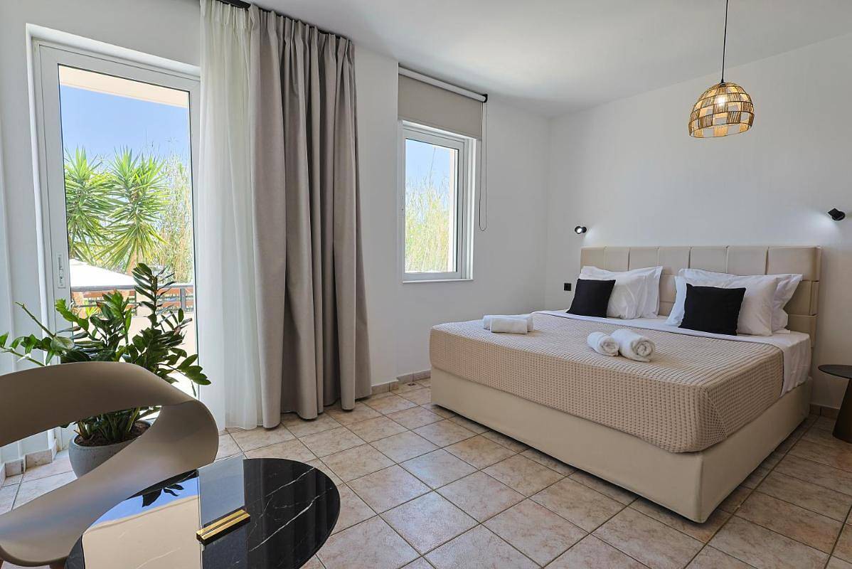 Entire apartment, Avena Suites – Relaxation & Style in Crete in Gouves, Iraklio-Heraklio region