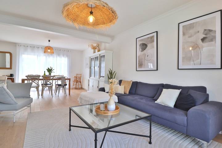Ferienhaus für 10 Personen, mit Whirlpool und Terrasse sowie Garten in Carnac