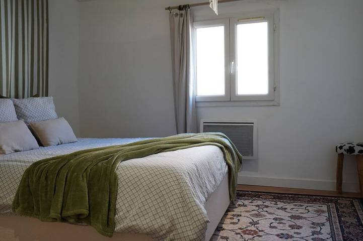 Ganze Wohnung, Le Duplex - Renovated T3 in the heart of Istres in Istres, Mittelmeerküste (Frankreich)