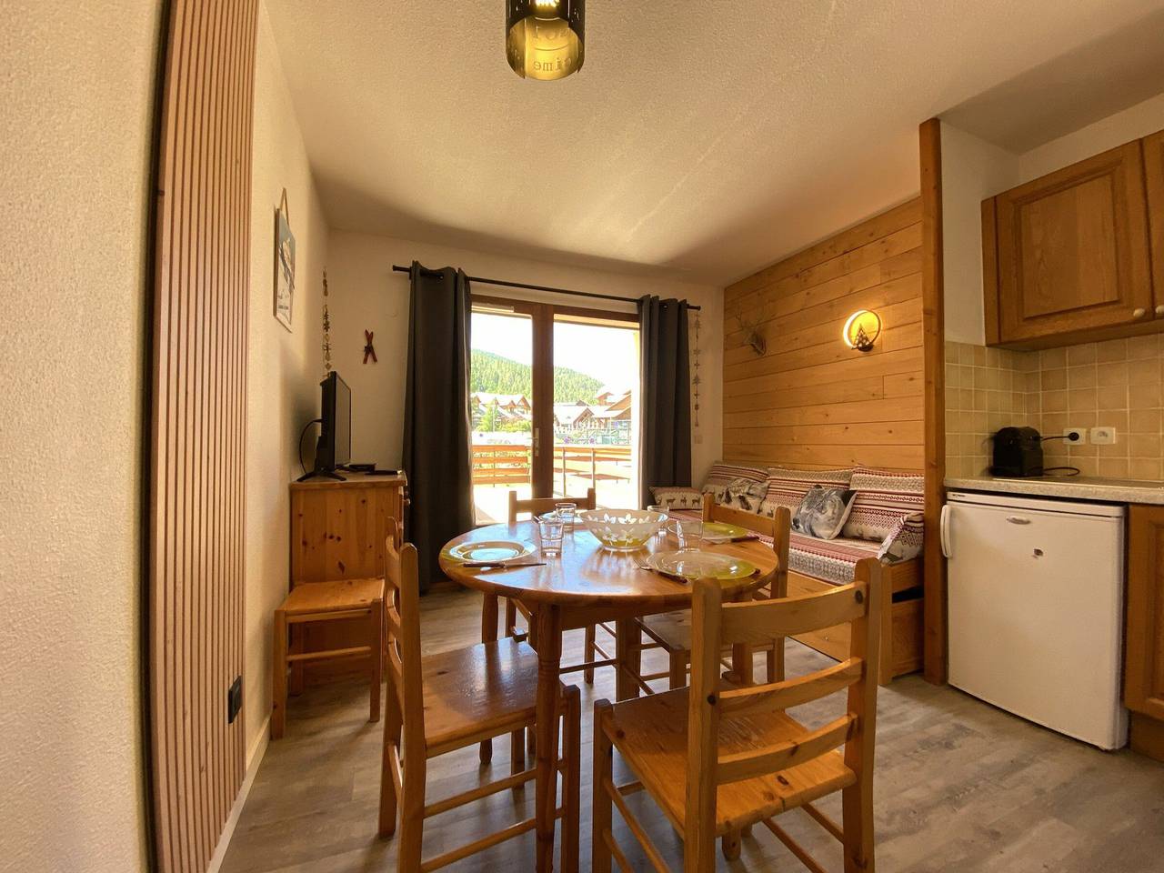 Apartamento entero, Apartamento 2 Piezas para 4 personas con Gran Terraza al sur en La Joue du Loup in La Joue du Loup, Dévoluy (comuna)