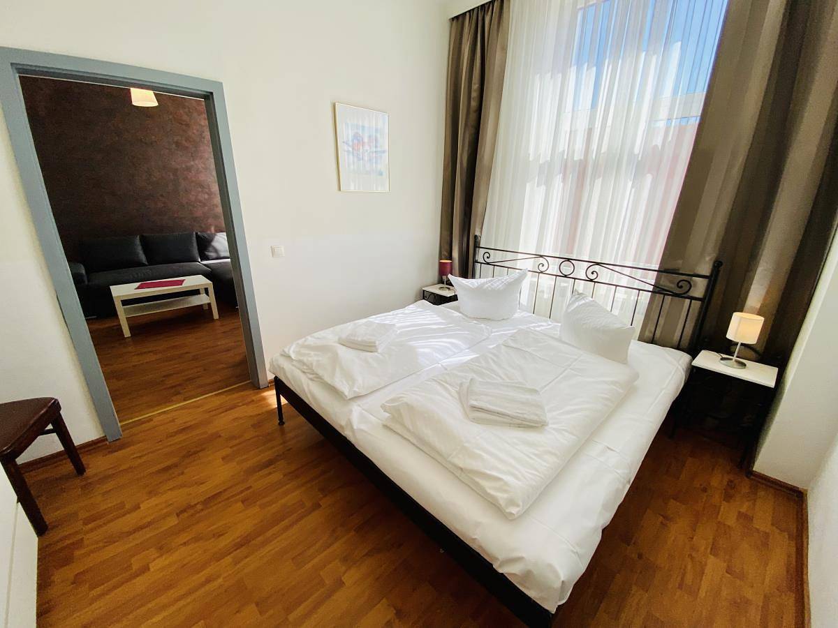 Ganze Wohnung, Doppelzimmer Zapfhahn, direkt am Alten Strom in Warnemünde Strand, Rostock