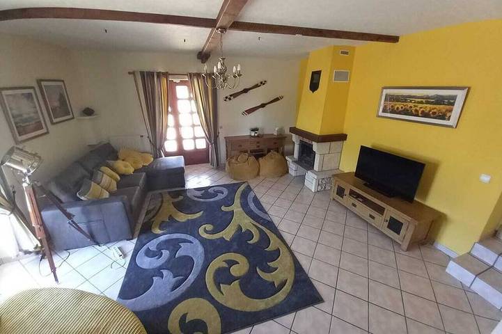 Location de vacances pour 6 personnes, avec terrasse et jardin, animaux acceptés à Le Champ-Saint-Père - 4