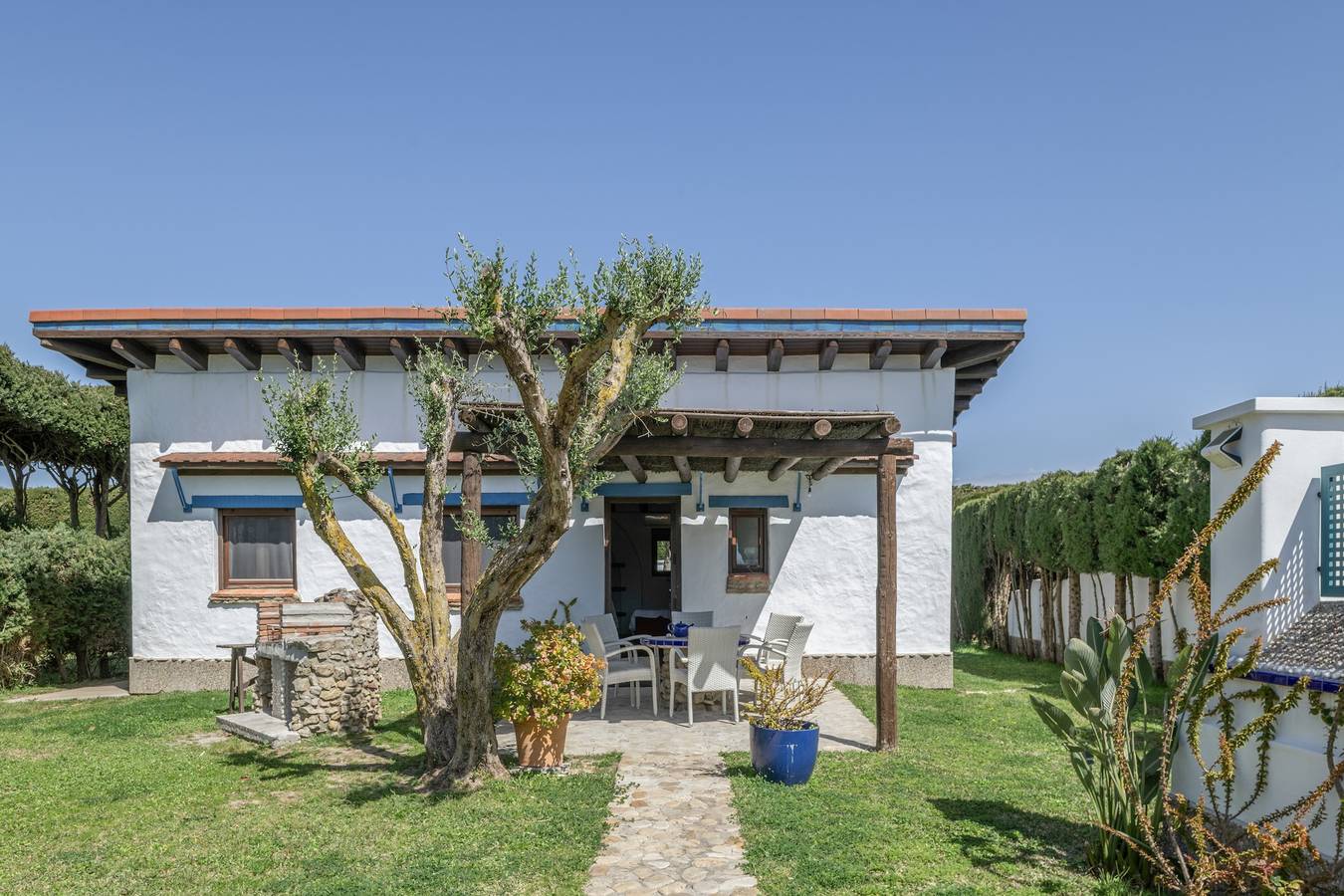 Ferienhaus 'De Campo' mit Gemeinschaftspool, Wlan und Klimaanlage in Playa El Palmar, Vejer de la Frontera