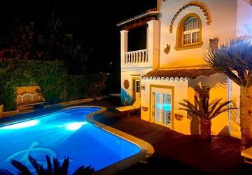 Villa in Santa Eulària des Riu, East Ibiza für 10 