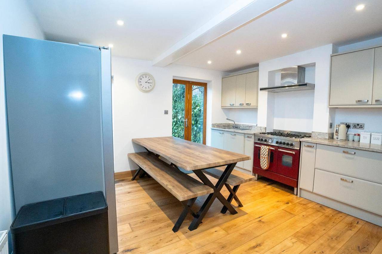 Four-Bedroom House in Winchester, South Downs