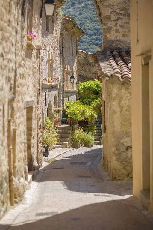 Holiday Home in Saint-Guilhem-le-Désert, Région de Lodève